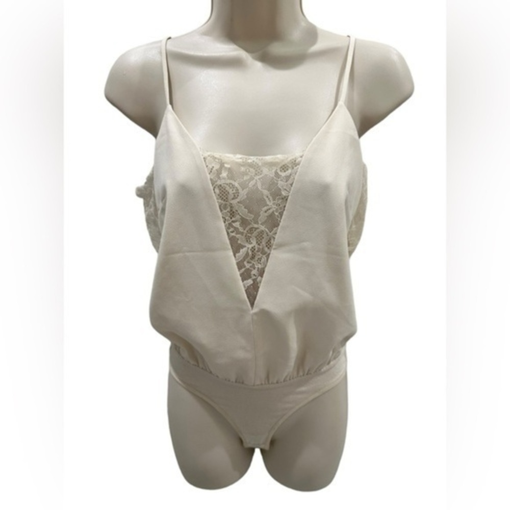 Bebe satin lace strappy snap bottom bodysuit - Picture 1 of 4